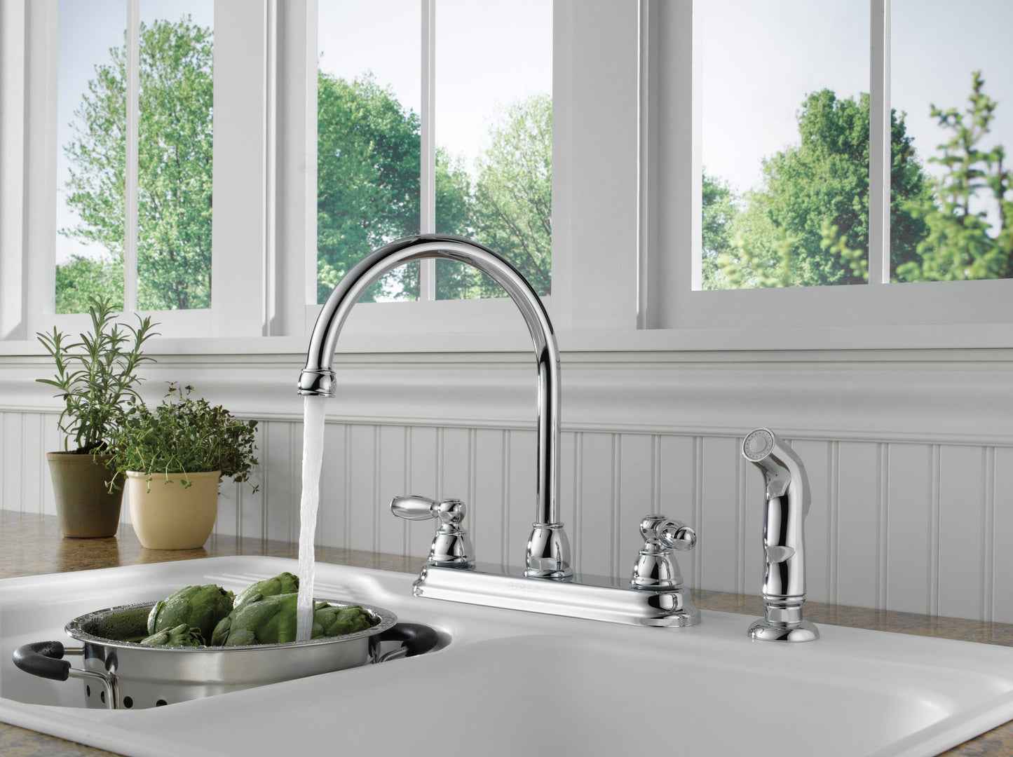 Peerless Claymore P299575LF Two Handle Kitchen Faucet