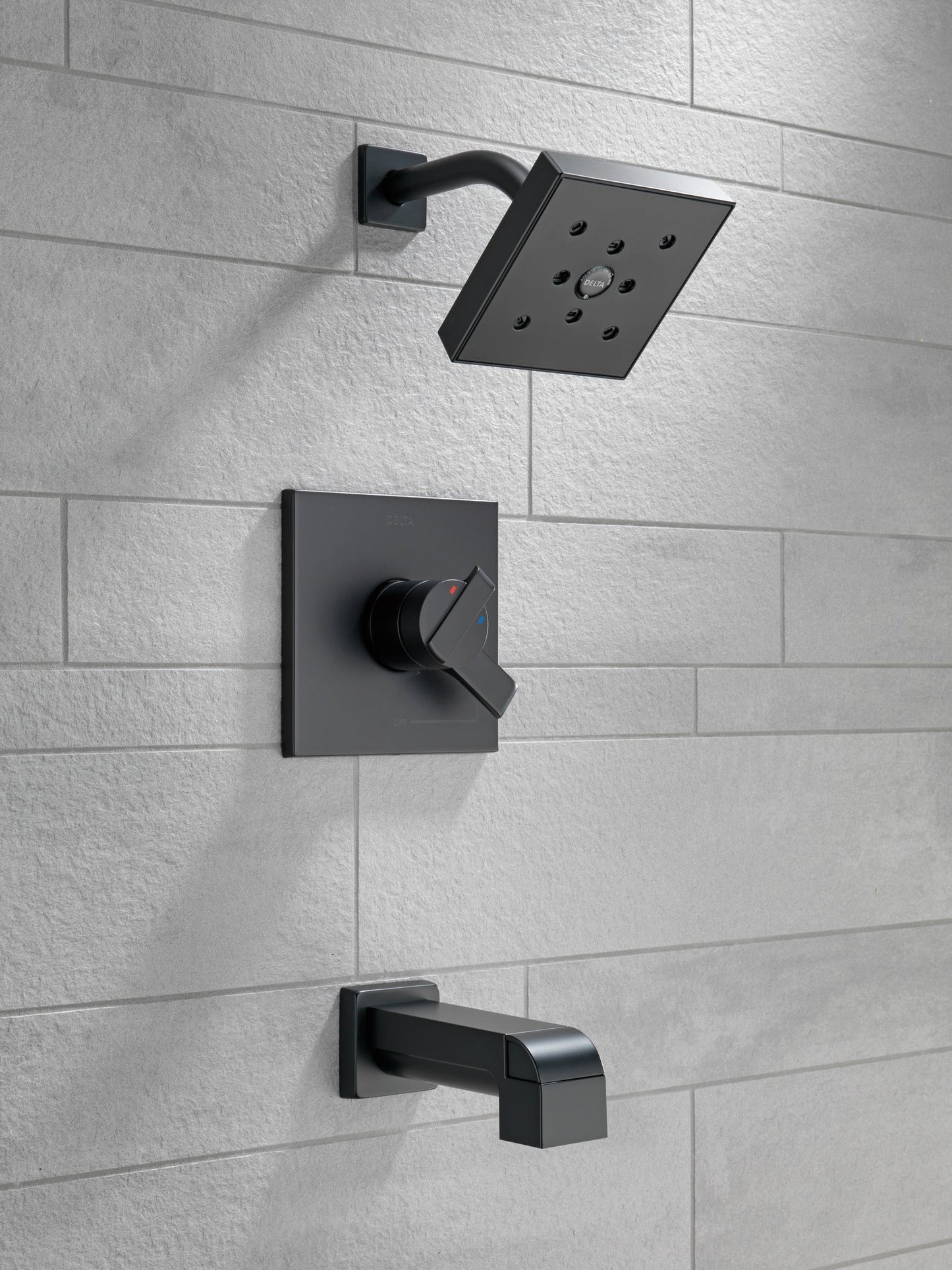 Delta Ara T17467 Monitor 17 Series H2OKINETIC Tub & Shower Trim