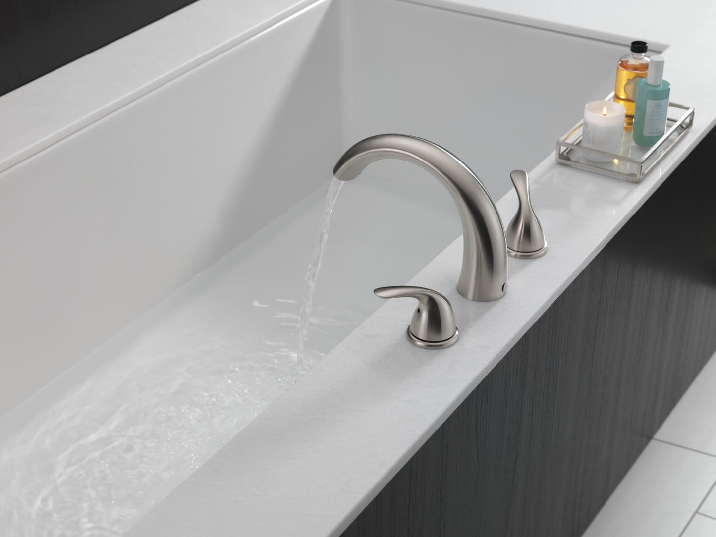 Delta Classic T2705 Roman Tub Trim
