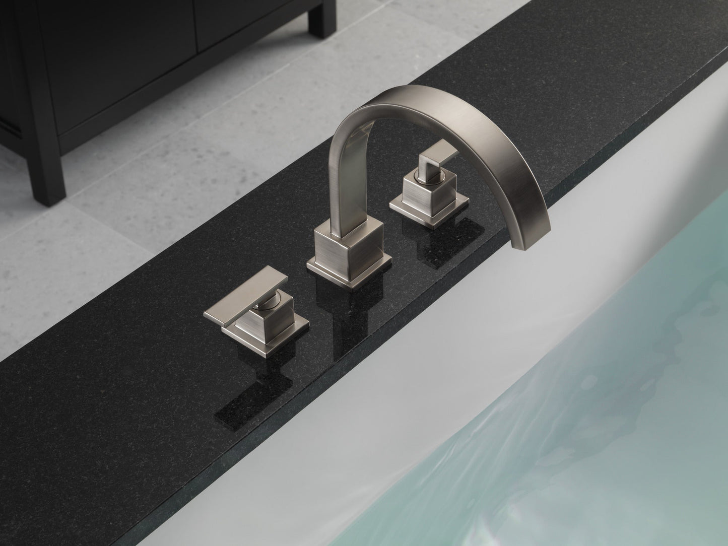 Delta Vero T2753 Roman Tub Trim