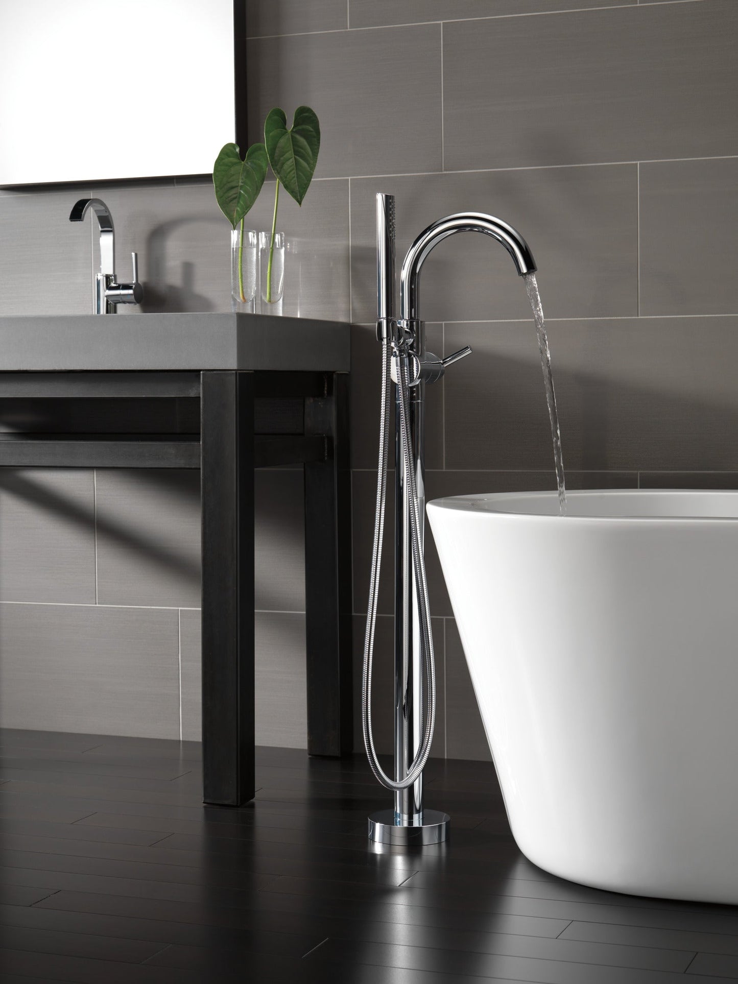 Delta Trinsic T4759 Single Handle Floor Mount Tub Filler Trim with Hand Shower