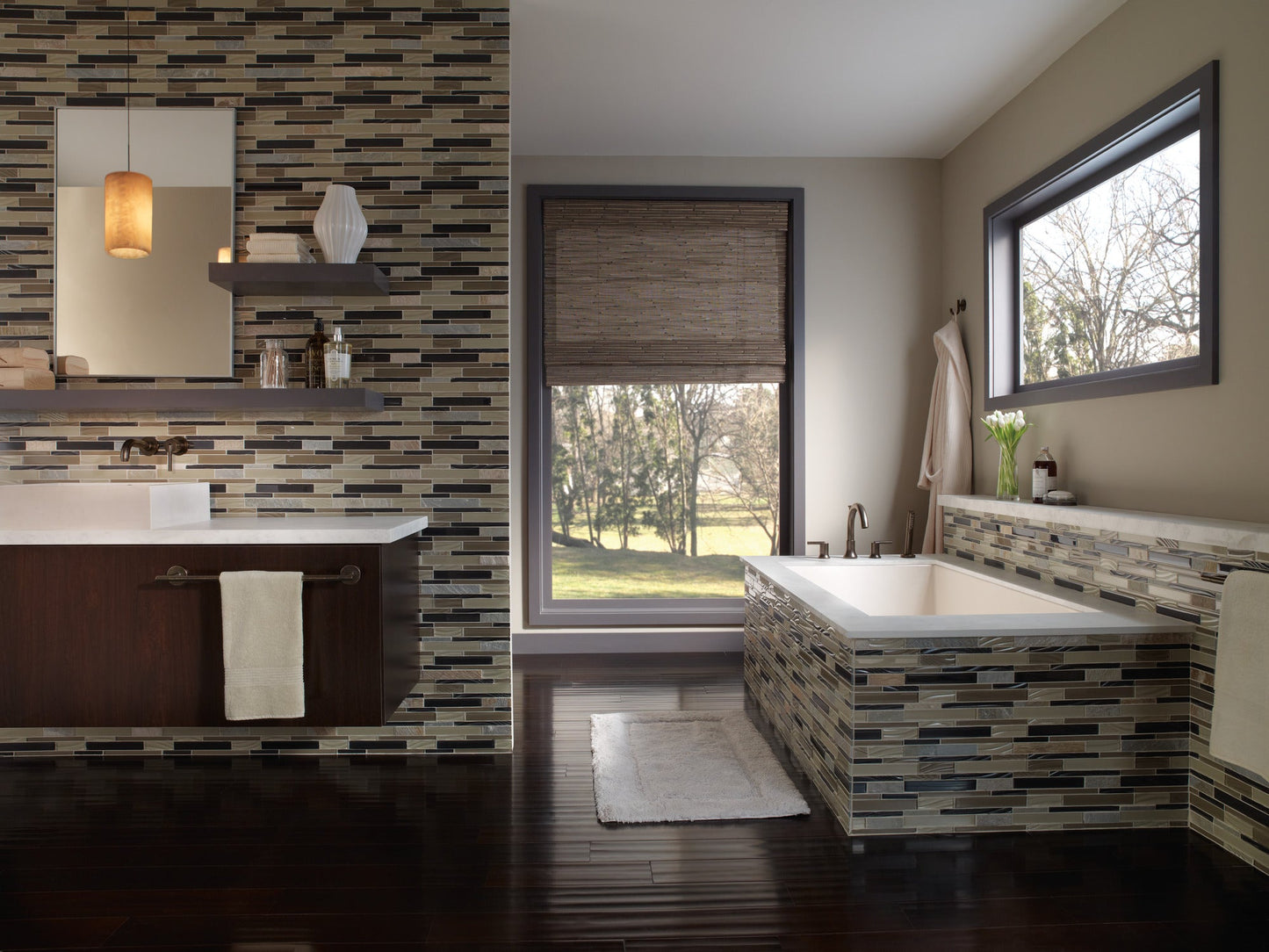 Delta Trinsic T4759 Roman Tub with Hand Shower Trim