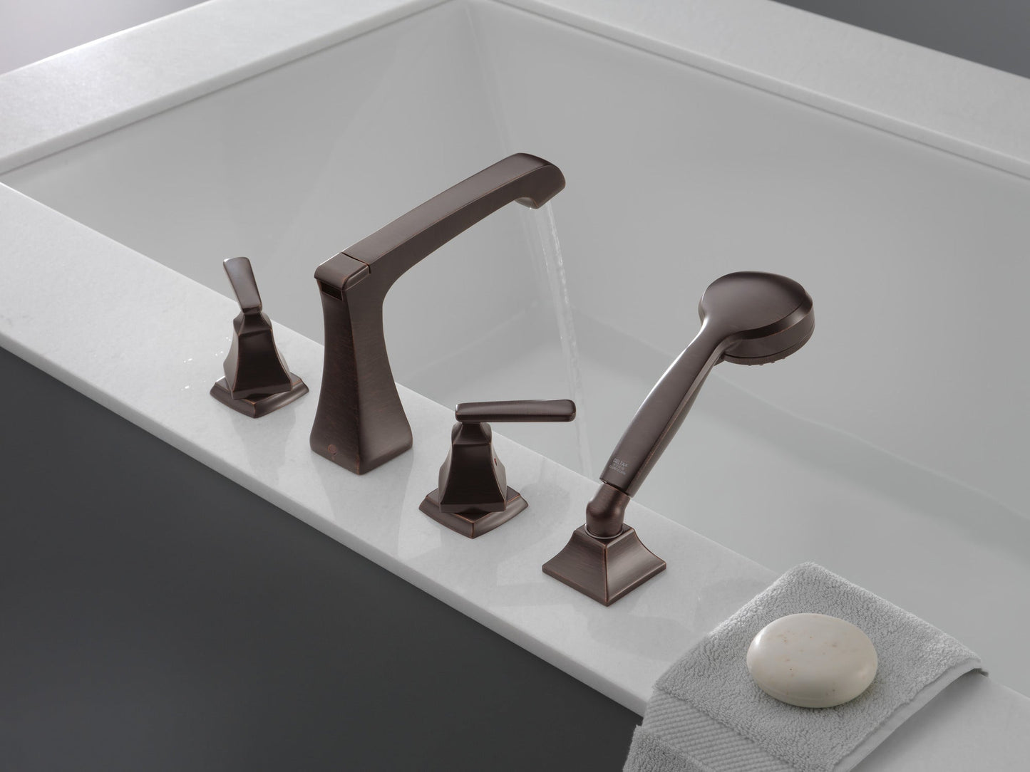 Delta Ashlyn T4764 Roman Tub with Hand Shower Trim