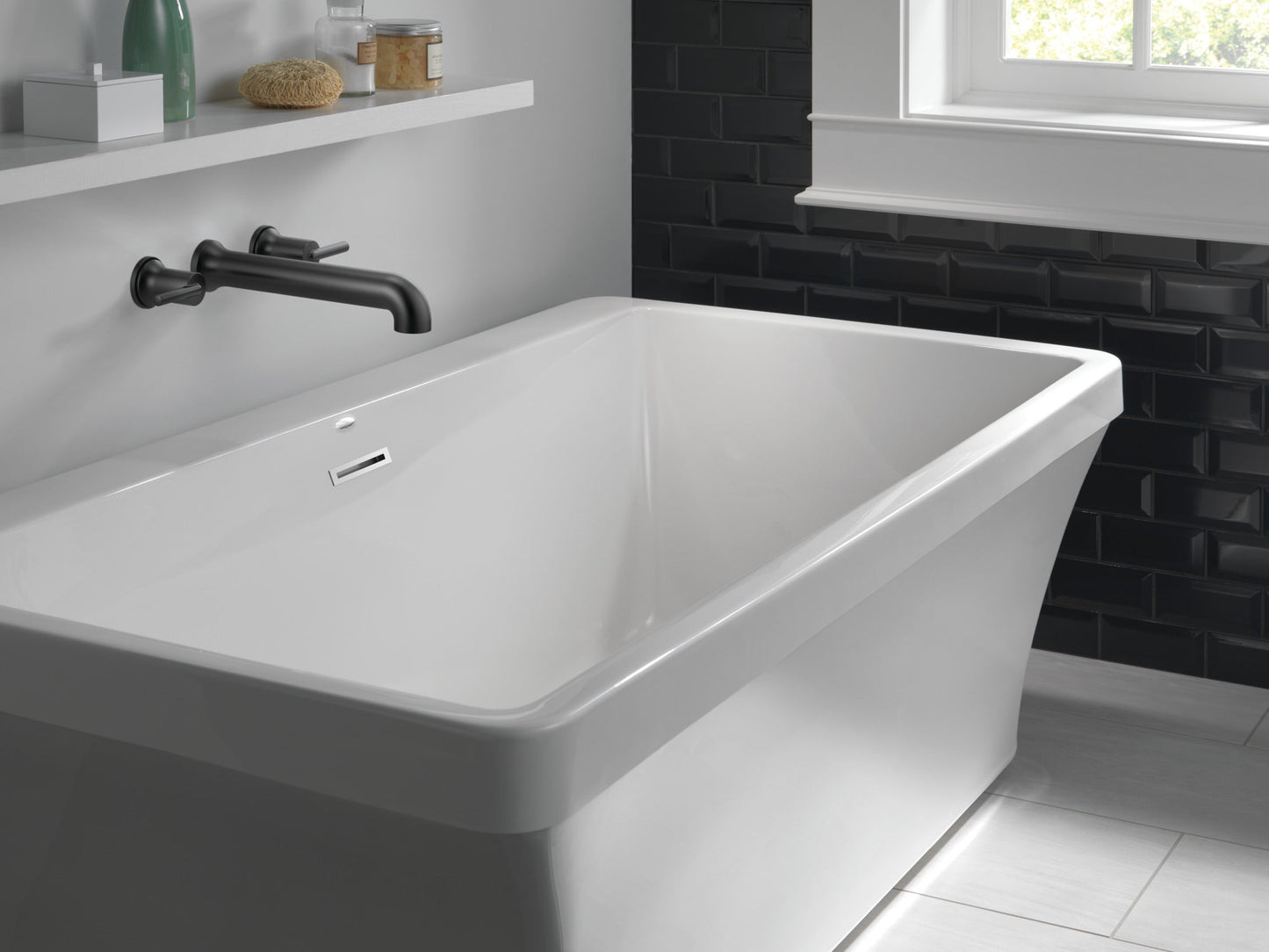 Delta Trinsic T5759 Wall Mounted Tub Filler