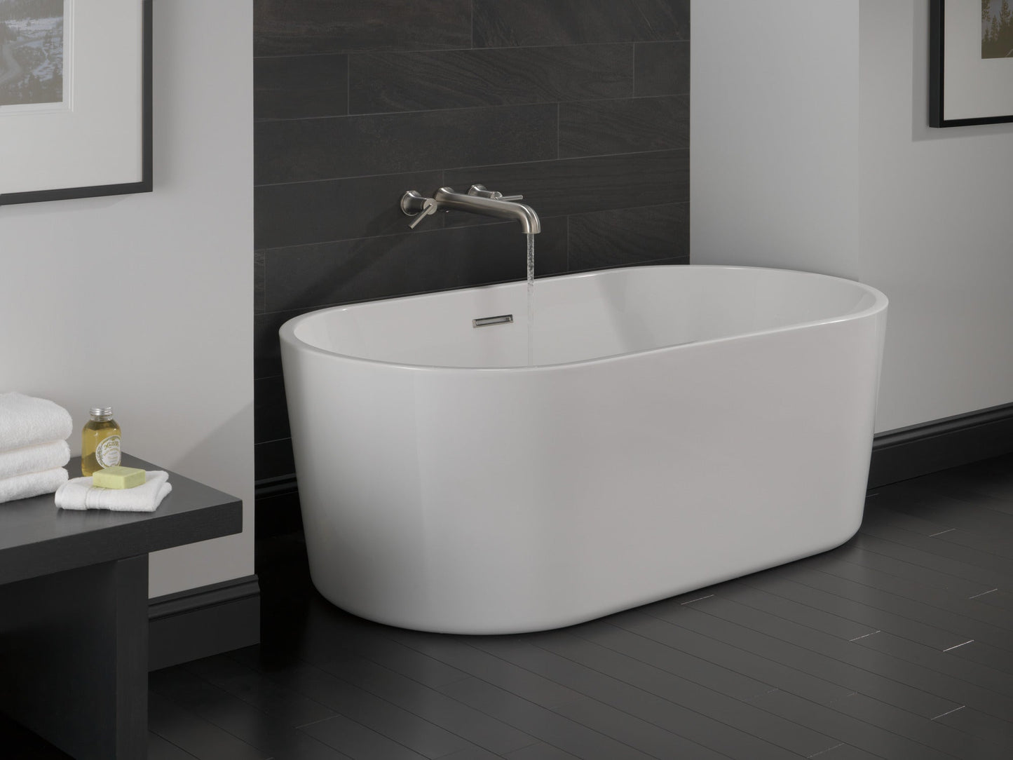 Delta Trinsic T5759 Wall Mounted Tub Filler
