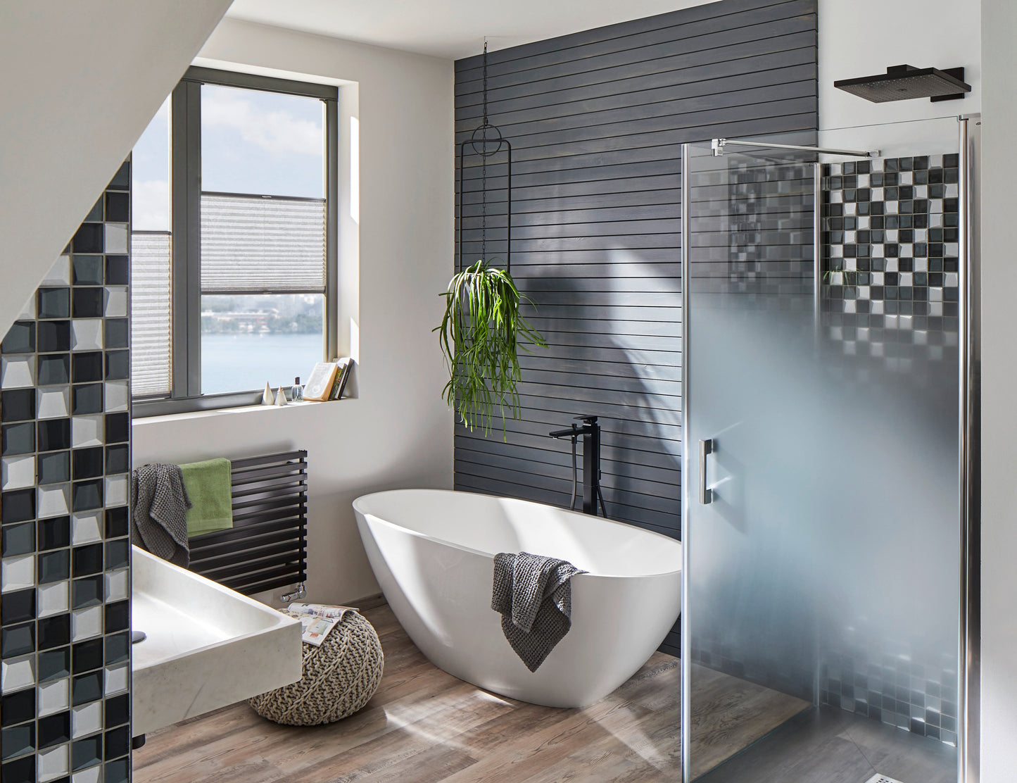 hansgrohe Metropol Freestanding Tub Filler Trim with Lever Handle and 1.75 GPM Handshower