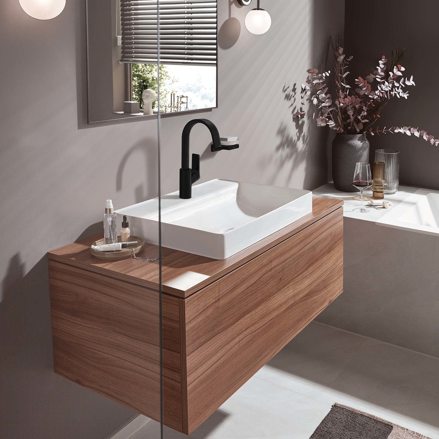 hansgrohe Vivenis Single-hole Faucet 210 with Swivel Spout and Pop-Up Drain, 1.2 GPM