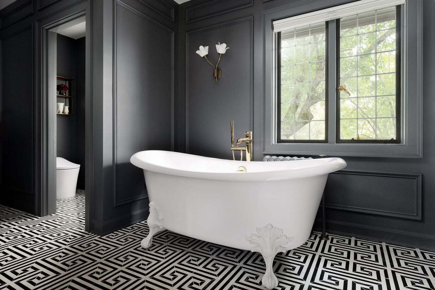 KOHLER K-21000-W Artifacts 66-1/4" x 32-1/2" freestanding bath
