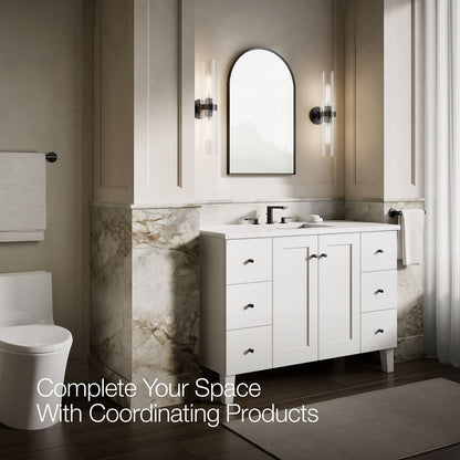 Up to 3 walls & multiple product categories visible