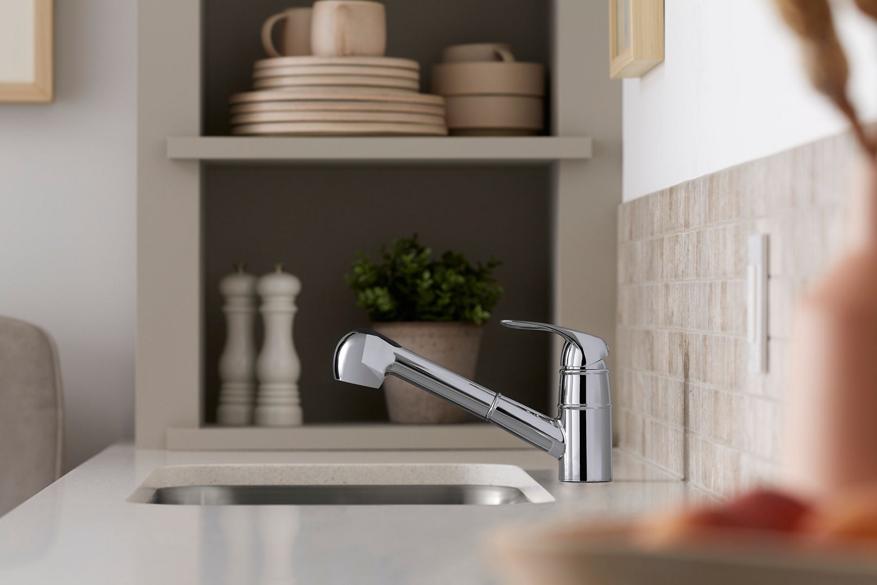 Sterling 24277 Valton Pull-out Single-handle Kitchen Faucet, Polished Chrome