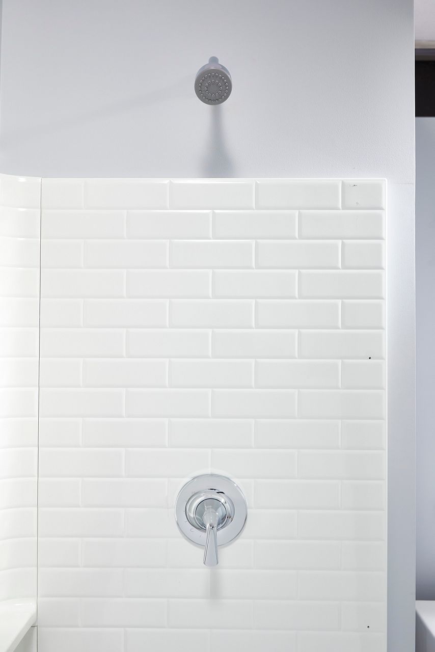 Sterling TS27372-4G Medley Rite-Temp® Shower Faucet Trim Set, 1.75 GPM, Polished Chrome
