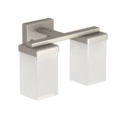 Moen  Two Globe Bath Light