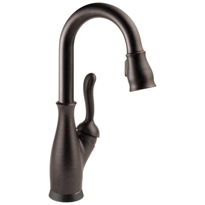 Delta Leland: Touch2O Kitchen Faucet with Touchless Technology